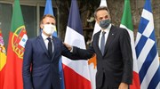 Πανηγυρισμοί και περίσκεψη μετά την Κορσική