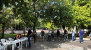 Δέκα θετικά κρούσματα κορωνοϊού σε 422 rapid τεστ στην πλ. Κουμουνδούρου
