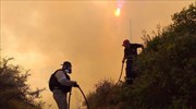 Μαίνεται η μάχη με τις φλόγες στη Ζάκυνθο, ενισχύθηκαν οι επίγειες δυνάμεις
