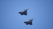 Με Rafale πέταξε στη γαλλική βάση Μοντ ντε Μαρσάν ο αρχηγός ΓΕΑ Γ. Μπλιούμης