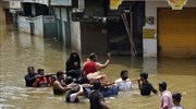 Ινδία: Πάνω από 60 νεκροί από πλημμύρες, καταστροφές εκατομμυρίων σε καλλιέργειες