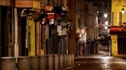 Γαλλία: Εκ νέου απαγόρευση της νυχτερινής κυκλοφορίας στο Παρίσι
