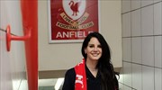 Η Λάνα Ντελ Ρέι διασκεύασε τον ύμνο της Liverpool