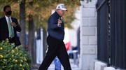 Τραμπ: Βιάζεται να παρουσιαστεί ψευδώς νικητής ο Μπάιντεν