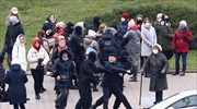Λευκορωσία: Εκατοντάδες προσαγωγές και συλλήψεις διαδηλωτών κατά του Λουκασένκο