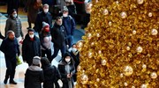 Η Ευρώπη χαλαρώνει προσεκτικά τα μέτρα για να «σώσει τα Χριστούγεννα»