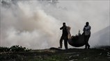 Αναγκάζονται να κάψουν την παραγωγή τους