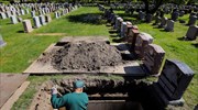 Πάνω από 300.000 πλέον οι νεκροί στις ΗΠΑ από covid