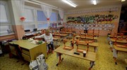 Ρωσία και Κύπρος αναβάλλουν το άνοιγμα των σχολείων με φυσική παρουσία