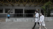 Κορωνοϊός: 54 θάνατοι - 407 σε ΜΕΘ - 427 νέα κρούσματα