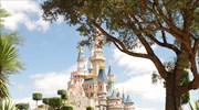 Παρίσι: Η Disneyland αναβάλλει την επαναλειτουργία της λόγω της πανδημίας