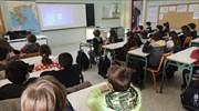 Δεύτερες σκέψεις για τα σχολεία- 30.000 με 50.000 τα ενεργά κρούσματα