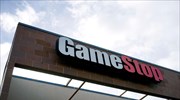 GameStop: Η περίεργη «μάχη» στη Γουόλ Στριτ με «πέτρα του σκανδάλου» μια αλυσίδα καταστημάτων βιντεοπαιχνιδιών