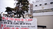 ΑΠΘ: Αντιδρούν στον ν/σχ του υπ. Παιδείας οι φοιτητές- Απέκλεισαν συμβολικά τις εισόδους κτιρίων