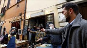 Οι Ιταλοί γιορτάζουν την άρση του lockdown