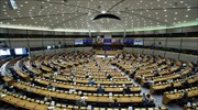 Ευρωβαρόμετρο: Το 56% των Ελλήνων βλέπει χειρότερη την οικονομία σε ένα χρόνο