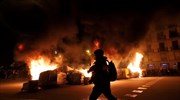 Καταλονία: 4 συλλήψεις σε ακόμα μια νύχτα επεισοδίων για τη φυλάκιση του ράπερ Πάμπλο Χασέλ