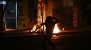 Πάτρα: Επίθεση με βόμβες μολότοφ σε περιπολικό της Άμεσης Δράσης
