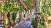Πέντε όμορφοι ανοιξιάτικοι περίπατοι στην Αθήνα