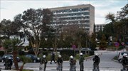 ΑΠΘ: Εντοπίστηκαν βόμβες μολότοφ κοντά στο κτίριο διοίκησης