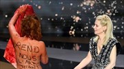 Βραβεία Σεζάρ: Γυμνή διαμαρτυρία από την ηθοποιό Κορίν Μαζερό