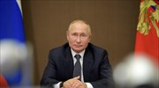 Πούτιν: Εύχομαι να είναι υγιής ο Μπάιντεν