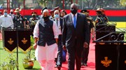 ΗΠΑ και Ινδία ενισχύουν τις αμυντικές τους σχέσεις