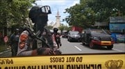 Ινδονησία: Δεκατέσσερις τραυματίες  στην αιματηρή επίθεση σε καθολική εκκλησία