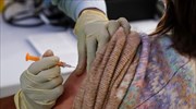 Βρετανία: 32 εκατ. εμβολιασμένοι με την πρώτη δόση, 7,47 εκατ. και με τις δύο