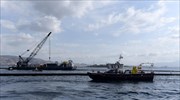 Εργασίες απορρύπανσης στη θαλάσσια περιοχή του κόλπου Ελευσίνας
