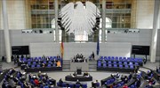 Γερμανία: Εγκρίθηκε από την Bundestag το αυτόματο «φρένο έκτακτης ανάγκης» για την πανδημία