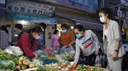 Καμπότζη: Κάτοικοι της Πνομ Πενχ παρακαλούν για τρόφιμα - Kλειστές οι αγορές λόγω σκληρού lockdown