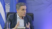 Τσακαλώτος: Το ενιαίο νόμισμα δεν είναι συμβατό με οικονομίες που έχουν αποκλίσεις