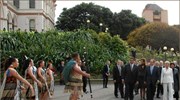 Υποδοχή Καραμανλή από τους Μαορί