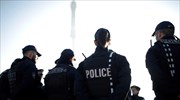 Γαλλία: Χιλιάδες αστυνομικοί διαδήλωσαν έξω από το κοινοβούλιο ζητώντας προστασία