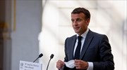 «Οι γαλλογερμανικές σχέσεις σου οφείλουν πολλά»: Εγκώμιο Μακρόν στην Μέρκελ