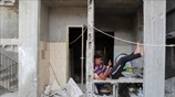 Καθημερινότητα στα ερείπια