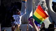Ουγγαρία: Απαγορεύεται δια νόμου η... «προώθηση» της ομοφυλοφιλίας σε ανήλικους