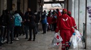 Ερυθρός Σταυρός: Δράση ενίσχυσης αστέγων στο κέντρο της Αθήνας ενόψει καύσωνα