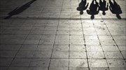 Μεσοπρόθεσμο: Οι προβλέψεις για την ανεργία, το δημόσιο χρέος  - Οι κίνδυνοι ανατροπών
