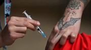 Ινστιτούτο Ρόμπερτ Κοχ: Ο πλήρης εμβολιασμός προστατεύει από την παραλλαγή Δέλτα