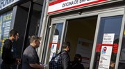 Ισπανία: Η μεγαλύτερη  μηνιαία πτώση στην ανεργία εδώ και 25 χρόνια