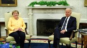 Πάνω από μία ώρα κράτησε η συνάντηση Μπάιντεν-Μέρκελ στο οβάλ γραφείο