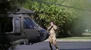 Στρατιωτικό ελικόπτερο Black Hawk «προσγειώθηκε» σε δρόμο του Βουκουρεστίου