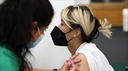 Εμβολιασμοί: Πέφτουν οι ρυθμοί στην Ευρώπη- Η Γαλλία στην αντίθετη κατεύθυνση