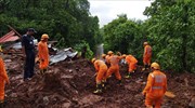 Ινδία: Τουλάχιστον 127 νεκροί ο απολογισμός των φονικών μουσώνων