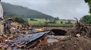 Γερμανία- Πλημμύρες: Τουλάχιστον ένας στους δύο βλέπει επικριτικά τη στάση του Λάσετ