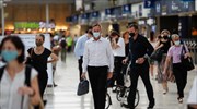 Βρετανία: Εφαρμογή βάζει λιγότερους σε καραντίνα, αν ήρθαν σε επαφή με κρούσμα