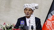 «Σε συνομιλίες για να  επιστρέψω στην χώρα» υποστηρίζει ο φυγάς πρώην πρόεδρος του Αφγανιστάν