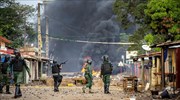 Συγκεχυμένες πληροφορίες για στρατιωτικό πραξικόπημα στη Γουινέα